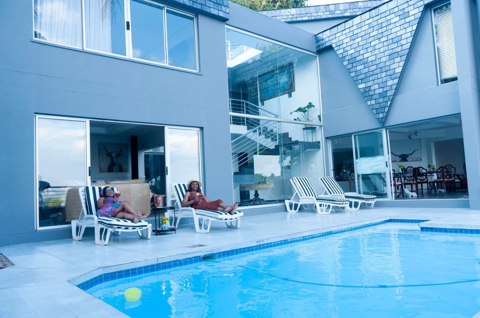 129Inharties Lodge And Spa Hartbeespoort Eksteriør billede
